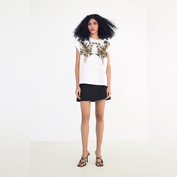 NWOT Zara floral top - Picture 2 of 6